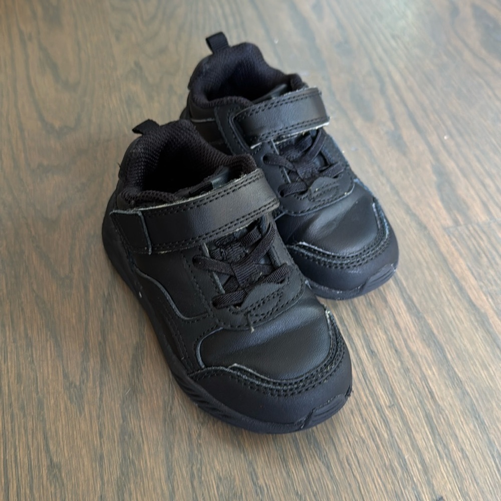 Stride Rite Made2Play Brighton Adaptable Athletic Sneakers Toddler 7 Black